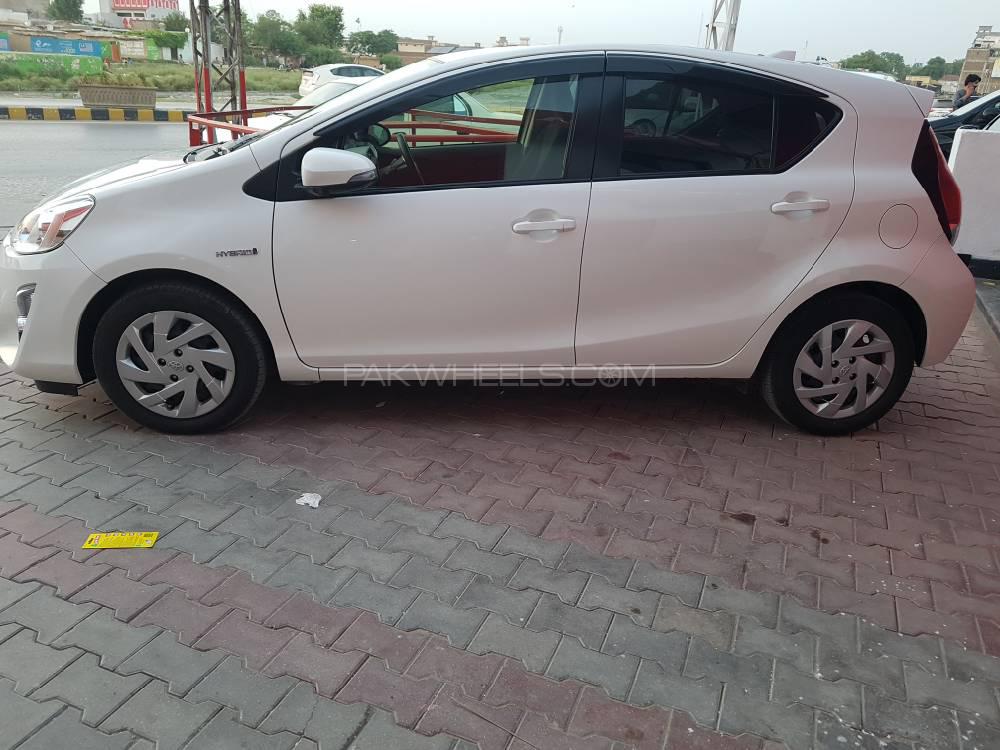 Toyota Aqua 2015 for Sale in Mardan Toyota Aqua 2015 for Sale in Mardan Image-11