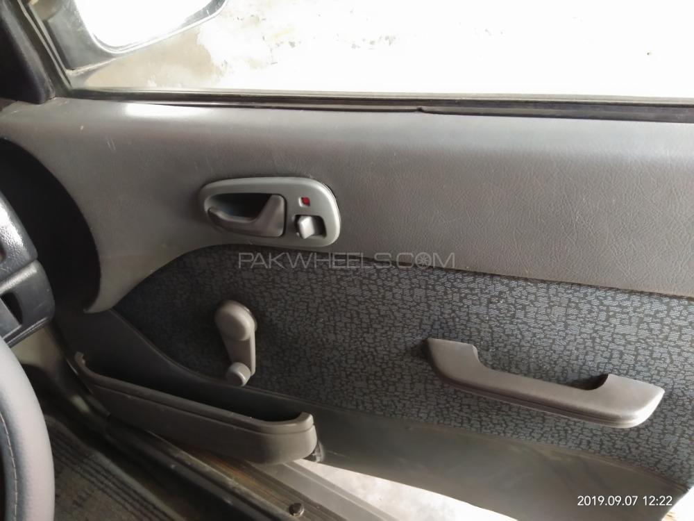 Suzuki Cultus 2002 for Sale in Kharian Suzuki Cultus 2002 for Sale in Kharian Image-25
