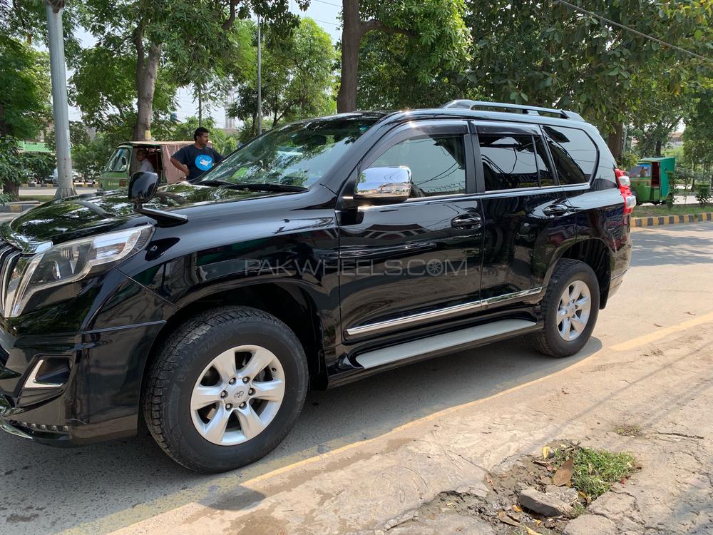 Toyota Prado 2013 for Sale in Lahore Toyota Prado 2013 for Sale in Lahore Image-2