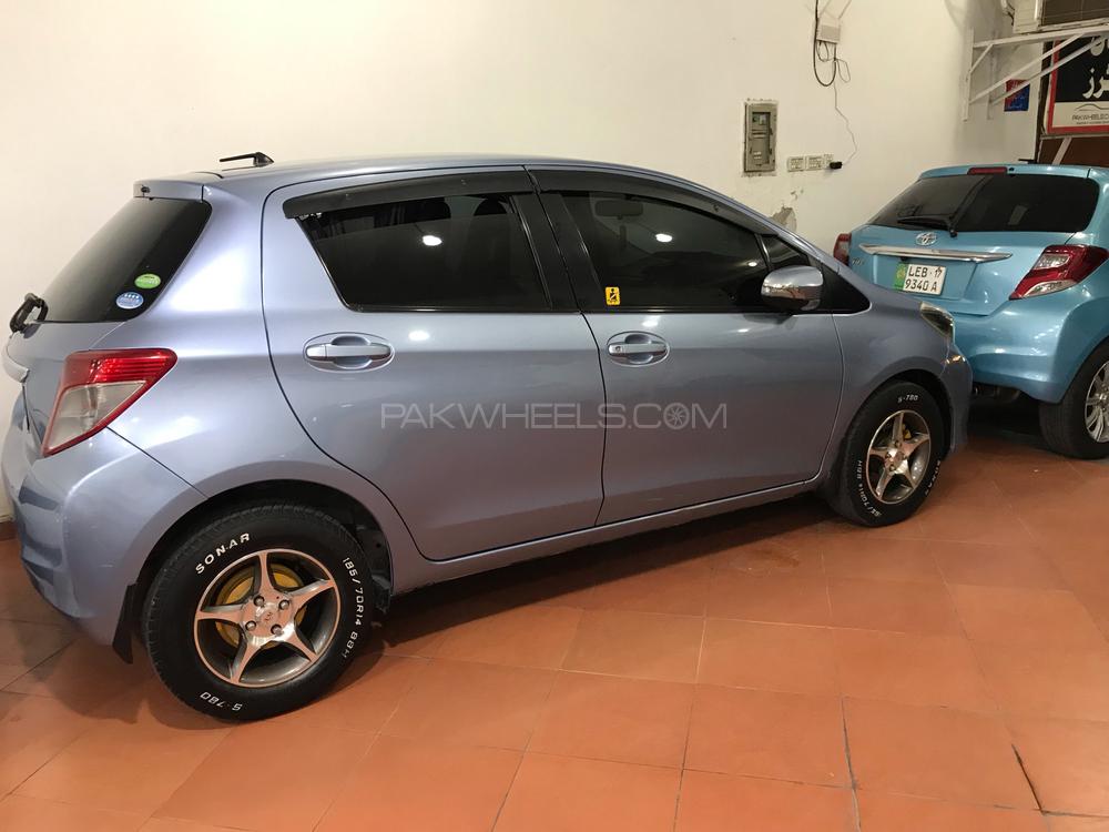 Toyota Vitz 2013 for Sale in Multan Toyota Vitz 2013 for Sale in Multan Image-9