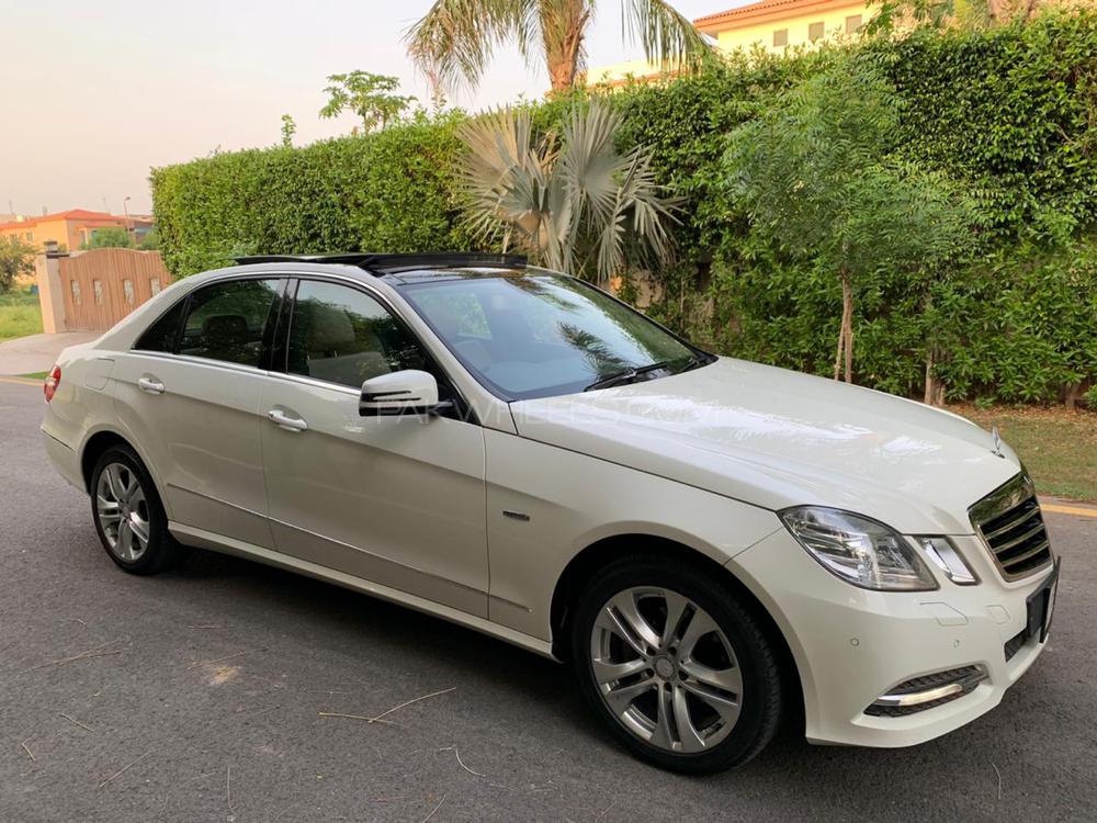 Mercedes Benz E Class 2012 for Sale in Lahore Mercedes Benz E Class 2012 for Sale in Lahore Image-6