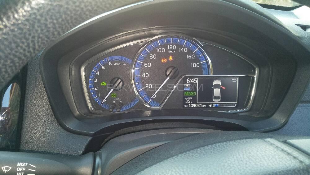 Toyota Corolla Axio 2015 for Sale in Peshawar Toyota Corolla Axio 2015 for Sale in Peshawar Image-12