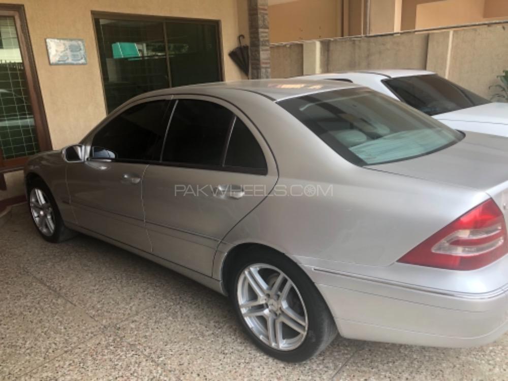 Mercedes Benz C Class 2003 for Sale in Rawalpindi Mercedes Benz C Class 2003 for Sale in Rawalpindi Image-4