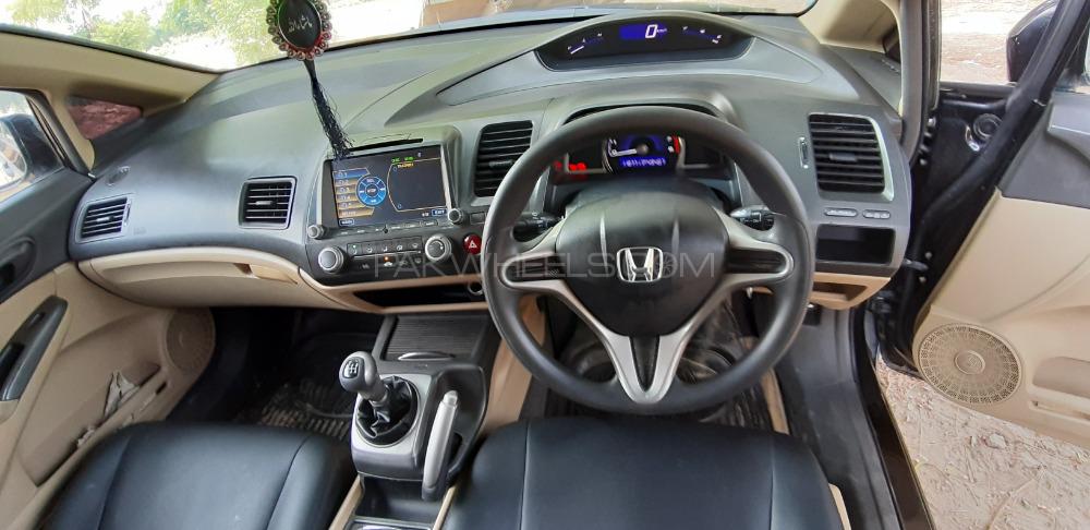 Honda Civic 2011 for Sale in Chishtian Image-1