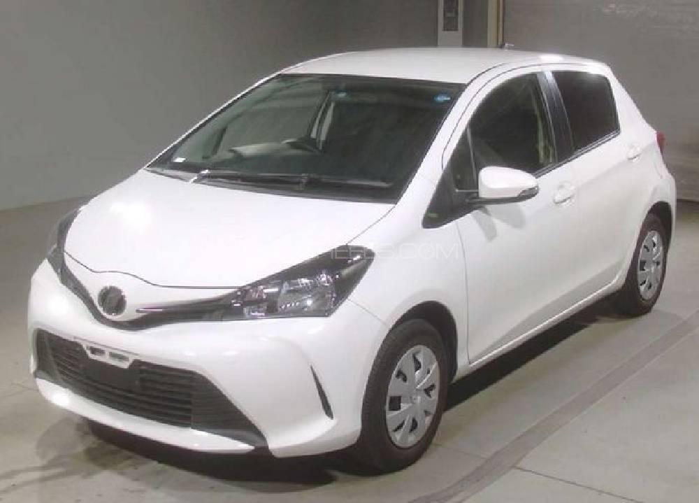 Toyota Vitz 2016 for Sale in Islamabad Image-1