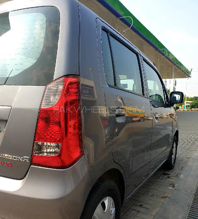 Suzuki Wagon R 2017 for Sale in Lahore Suzuki Wagon R 2017 for Sale in Lahore Image-10