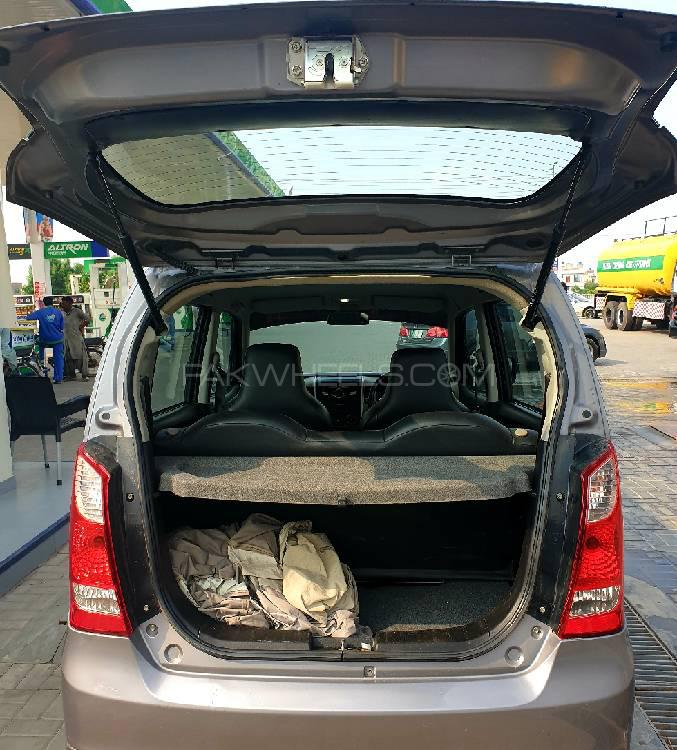 Suzuki Wagon R 2017 for Sale in Lahore Suzuki Wagon R 2017 for Sale in Lahore Image-12