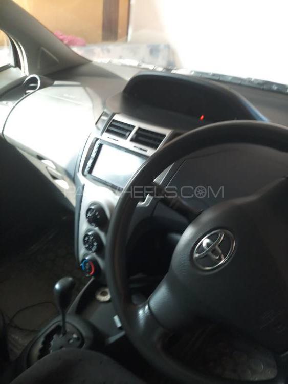 Toyota Vitz 2009 for Sale in Kasur Toyota Vitz 2009 for Sale in Kasur Image-9