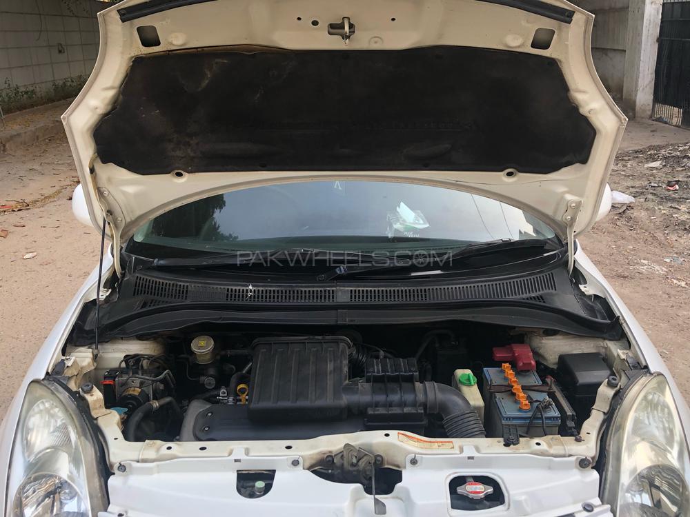 Suzuki Swift 2010 for Sale in Karachi Suzuki Swift 2010 for Sale in Karachi Image-10