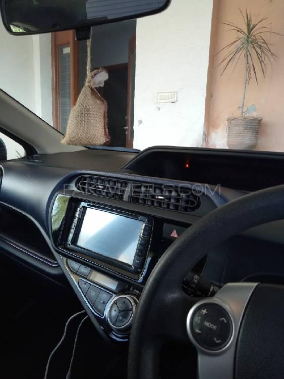 Toyota Aqua 2015 for Sale in Lahore Toyota Aqua 2015 for Sale in Lahore Image-10