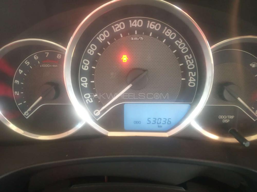 Toyota Corolla 2015 for Sale in Gujranwala Toyota Corolla 2015 for Sale in Gujranwala Image-11