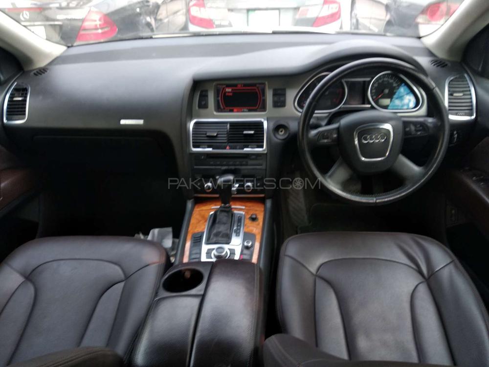 Audi Q7 2007 for Sale in Lahore Audi Q7 2007 for Sale in Lahore Image-13