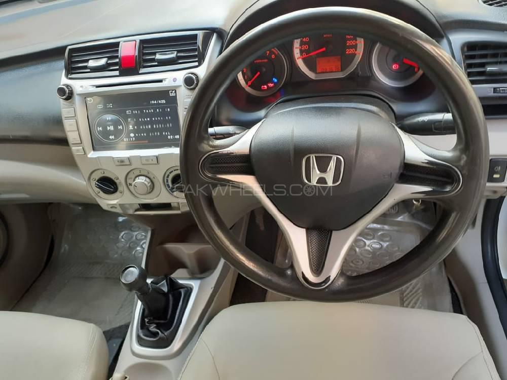 Honda City 2014 for Sale in Karachi Honda City 2014 for Sale in Karachi Image-10