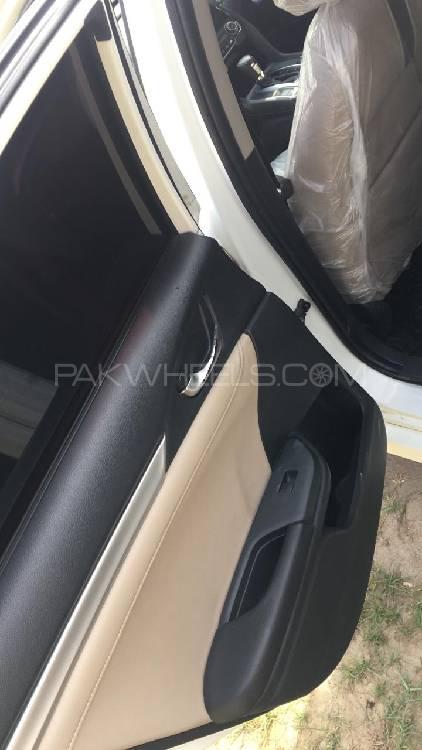 Honda Civic 2017 for Sale in Gujranwala Honda Civic 2017 for Sale in Gujranwala Image-10