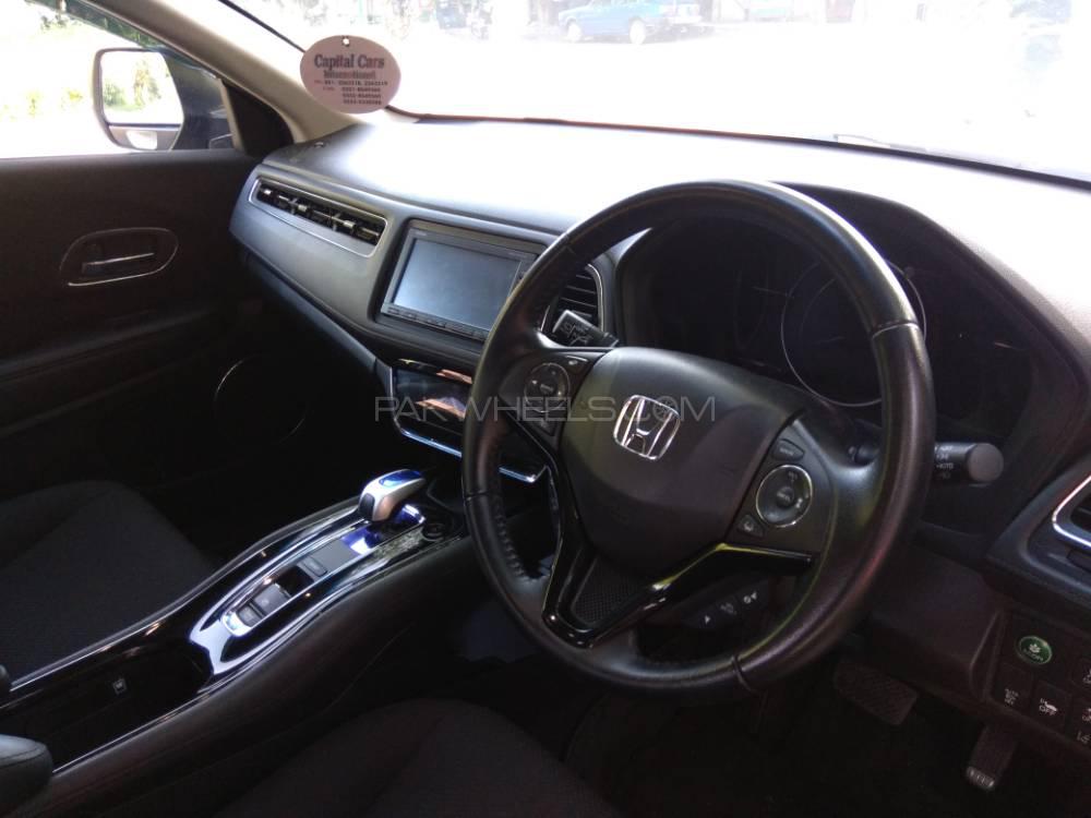Honda Vezel 2017 for Sale in Islamabad Honda Vezel 2017 for Sale in Islamabad Image-10