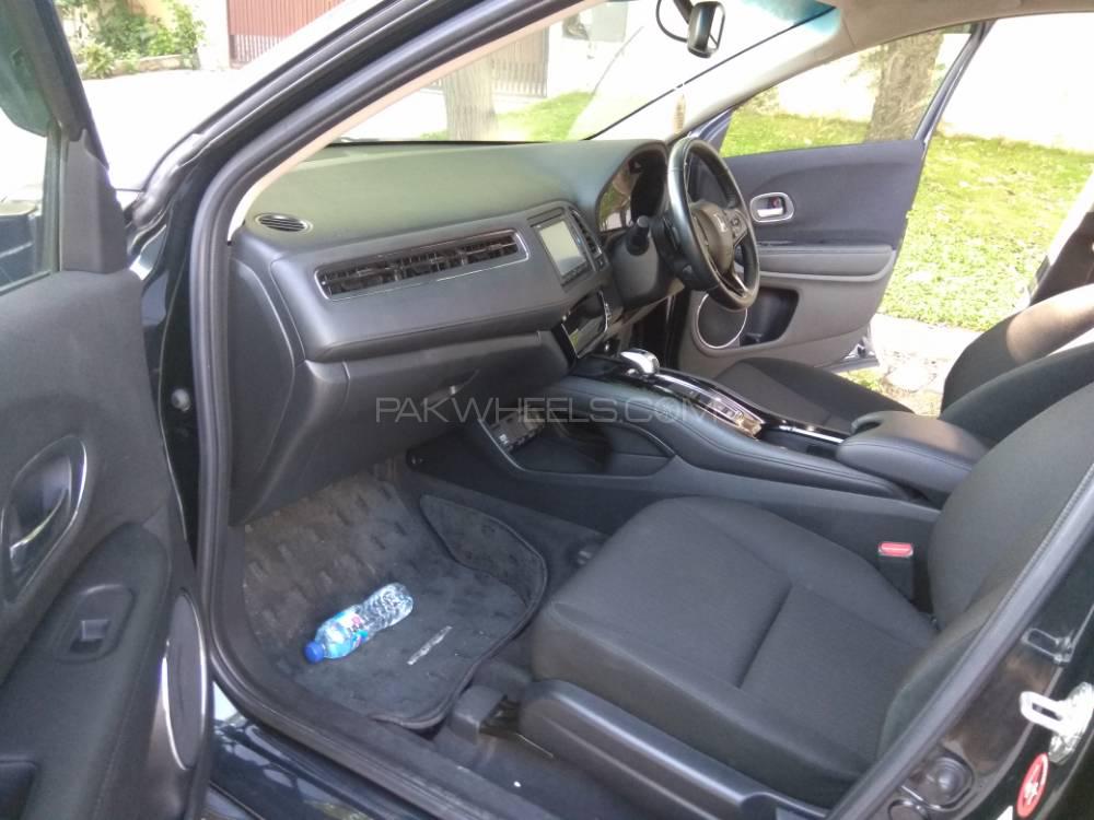Honda Vezel 2017 for Sale in Islamabad Honda Vezel 2017 for Sale in Islamabad Image-17