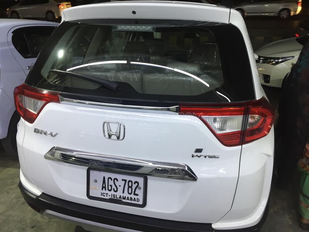 Honda BR-V 2017 for Sale in Lahore Honda BR-V 2017 for Sale in Lahore Image-7
