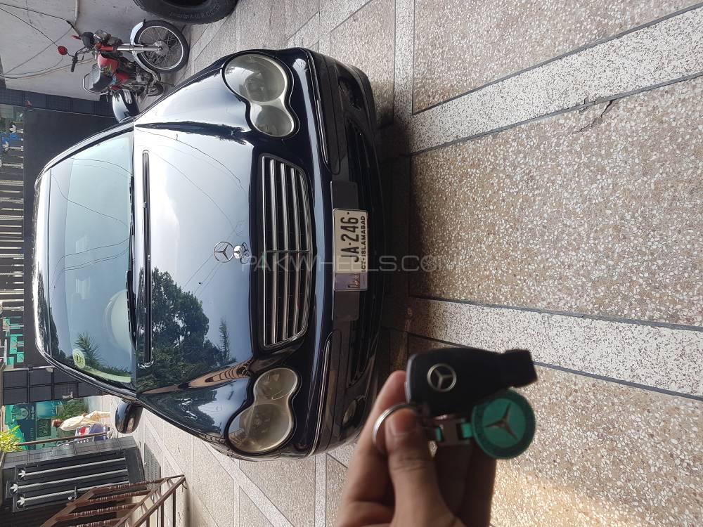 Mercedes Benz C Class 2005 for Sale in Lahore Mercedes Benz C Class 2005 for Sale in Lahore Image-13