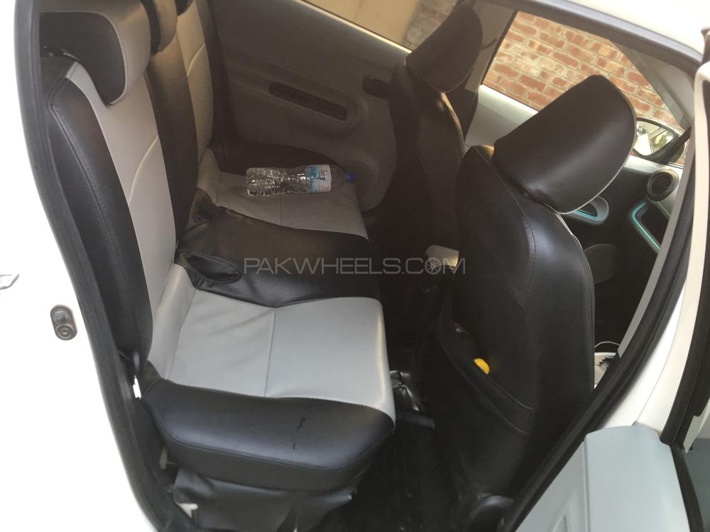 Toyota Aqua 2012 for Sale in Lahore Toyota Aqua 2012 for Sale in Lahore Image-7