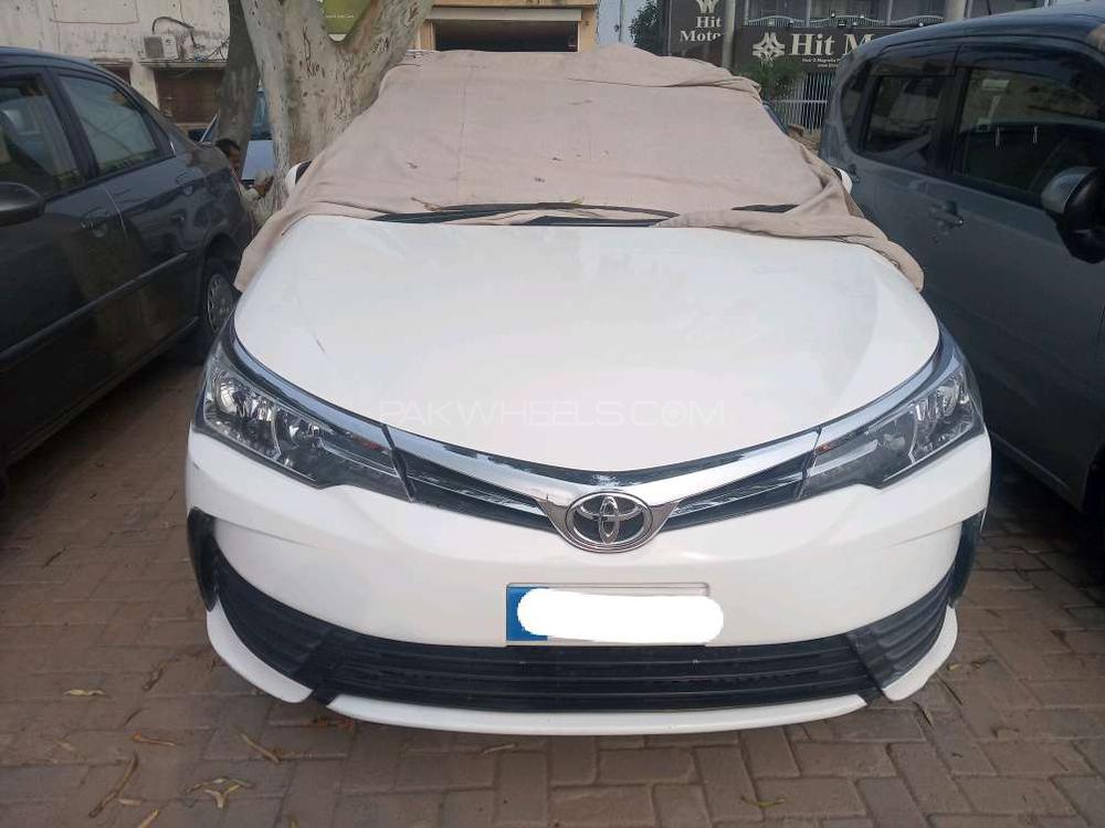 Toyota Corolla 2015 for Sale in Gujranwala Image-1