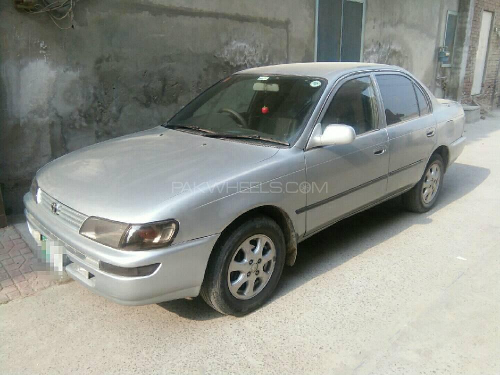 Toyota Corolla 2001 for Sale in Faisalabad Image-1