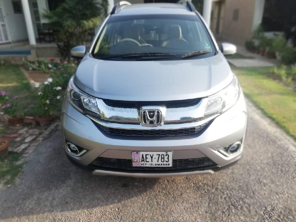 Honda BR-V 2017 for Sale in Multan Honda BR-V 2017 for Sale in Multan Image-12