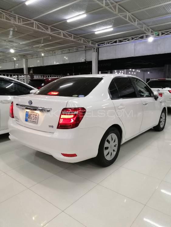 Toyota Corolla Axio 2015 for Sale in Peshawar Toyota Corolla Axio 2015 for Sale in Peshawar Image-4