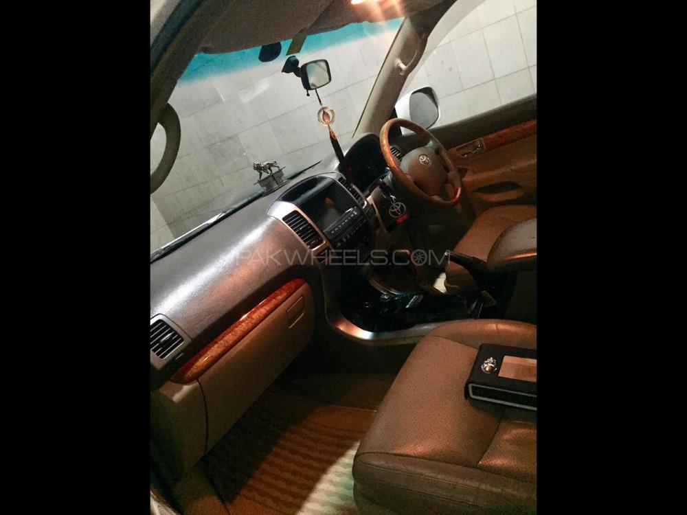 Toyota Prado 2003 for Sale in Sahiwal Toyota Prado 2003 for Sale in Sahiwal Image-11