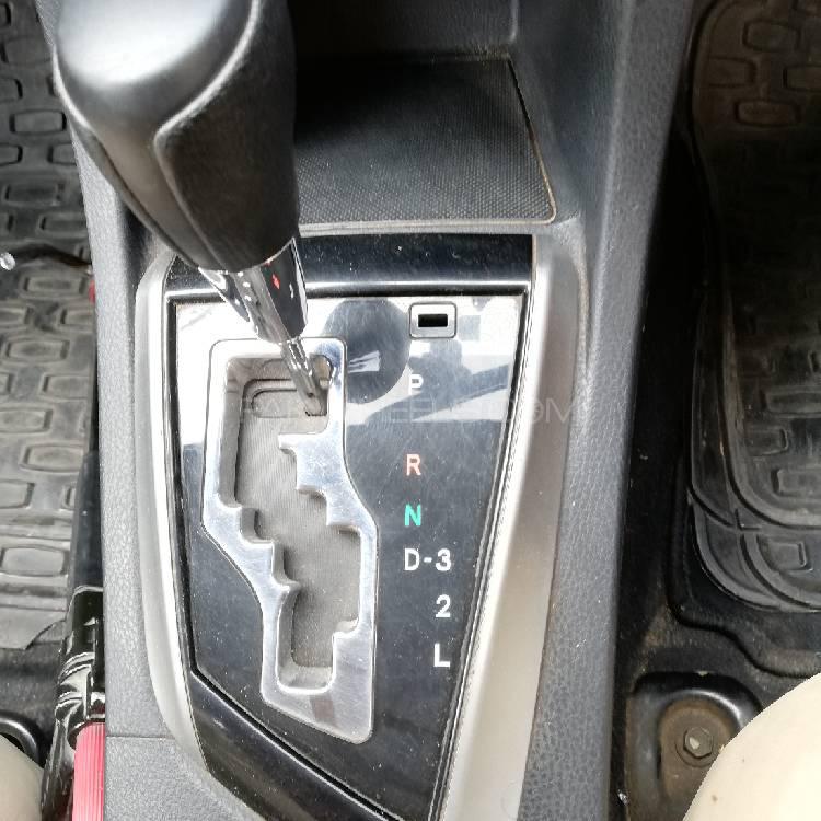 Toyota Corolla 2014 for Sale in Lahore Toyota Corolla 2014 for Sale in Lahore Image-10