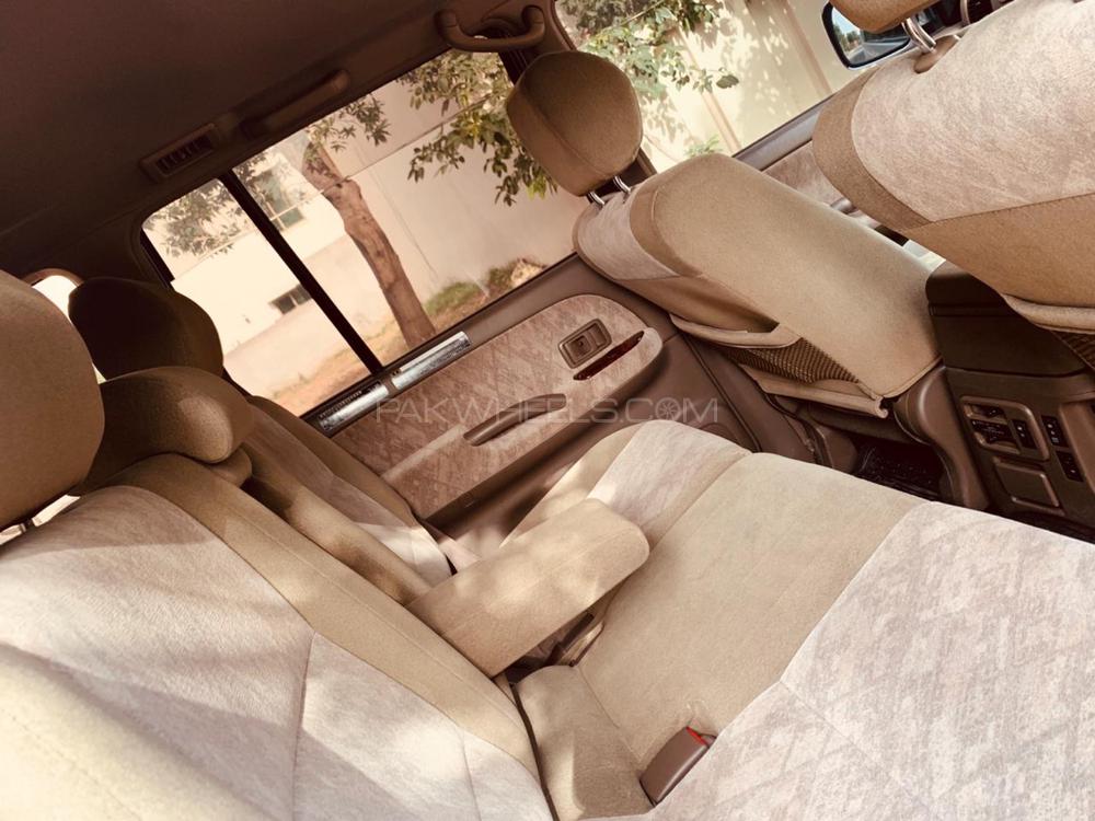 Toyota Prado 2002 for Sale in Sargodha Toyota Prado 2002 for Sale in Sargodha Image-5