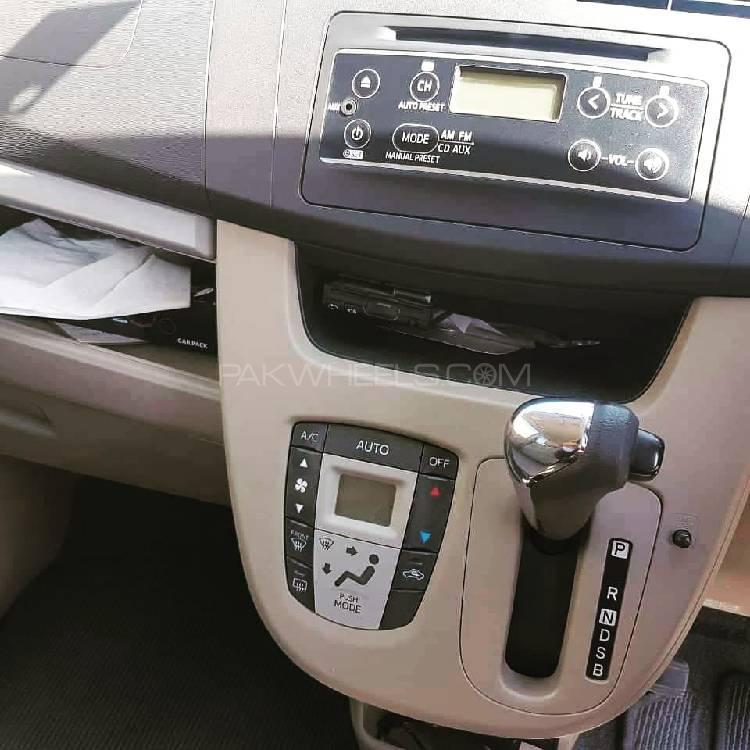 Daihatsu Move 2012 for Sale in Islamabad Daihatsu Move 2012 for Sale in Islamabad Image-4