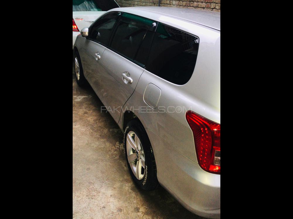 Toyota Corolla Fielder 2007 for Sale in Peshawar Toyota Corolla Fielder 2007 for Sale in Peshawar Image-3