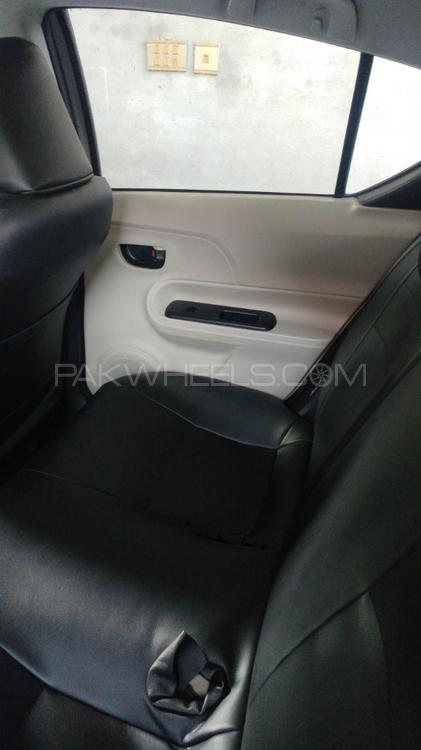 Toyota Aqua 2014 for Sale in Lahore Toyota Aqua 2014 for Sale in Lahore Image-9