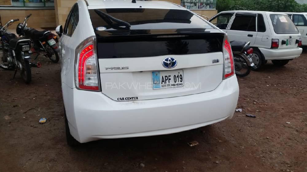 Toyota Prius 2014 for Sale in Sargodha Image-1