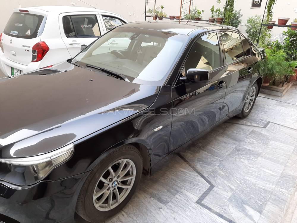 بی ایم ڈبلیو 5 سیریز 2004 for Sale in فیصل آباد بی ایم ڈبلیو 5 سیریز 2004 for Sale in فیصل آباد Image-5