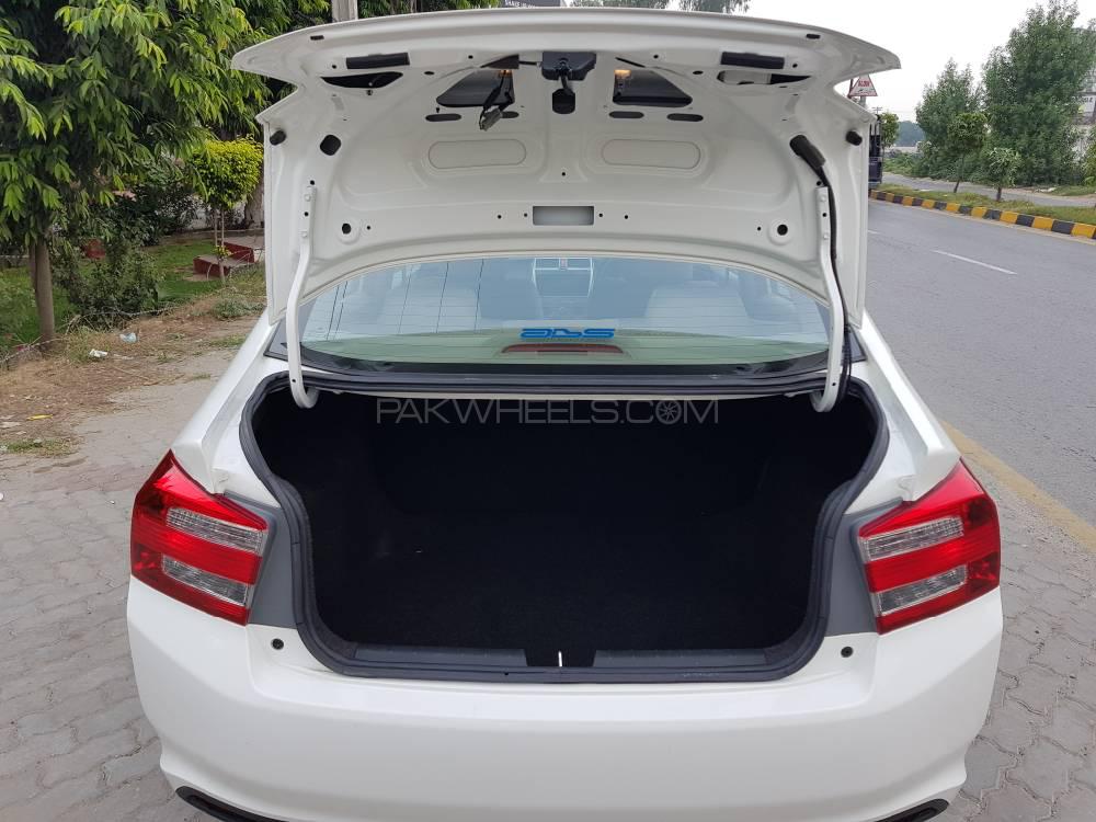 ہونڈا سٹی 2019 for Sale in سیالکوٹ ہونڈا سٹی 2019 for Sale in سیالکوٹ Image-8