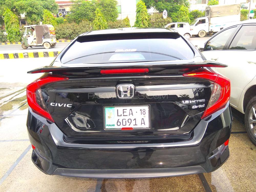 Honda Civic 2018 for Sale in Lahore Honda Civic 2018 for Sale in Lahore Image-11