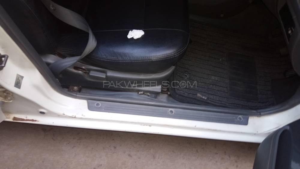 Suzuki Cultus 2006 for Sale in Lahore Suzuki Cultus 2006 for Sale in Lahore Image-11
