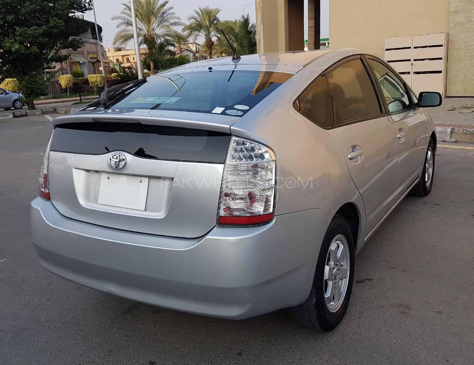 Toyota Prius 2010 for Sale in Islamabad Toyota Prius 2010 for Sale in Islamabad Image-3