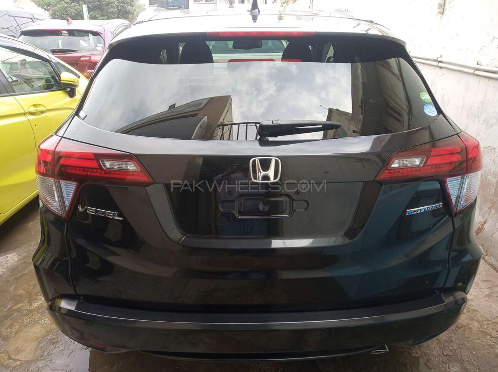 Honda Vezel 2017 for Sale in Karachi Honda Vezel 2017 for Sale in Karachi Image-15