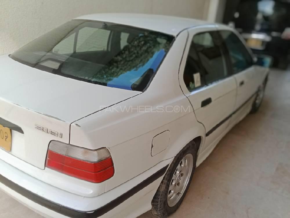 BMW 3 Series 1996 for Sale in Karachi BMW 3 Series 1996 for Sale in Karachi Image-8