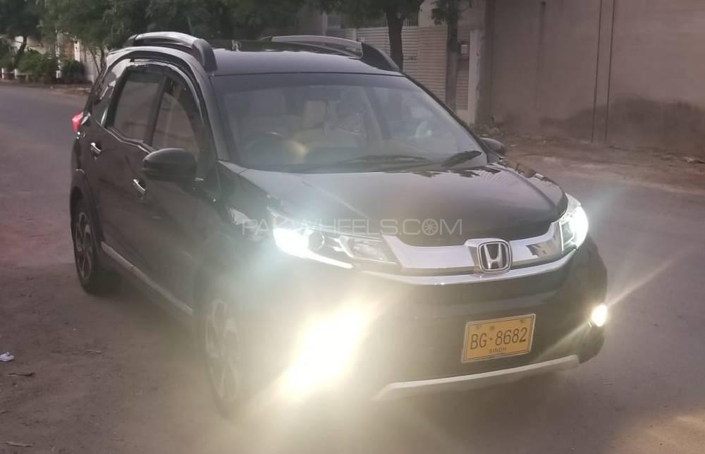 Honda BR-V 2017 for Sale in Karachi Honda BR-V 2017 for Sale in Karachi Image-3
