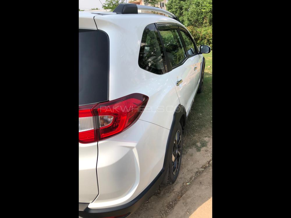 Honda BR-V 2018 for Sale in Lahore Honda BR-V 2018 for Sale in Lahore Image-3