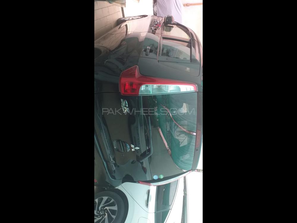 Mitsubishi Ek Wagon 2014 for Sale in Lahore Mitsubishi Ek Wagon 2014 for Sale in Lahore Image-5