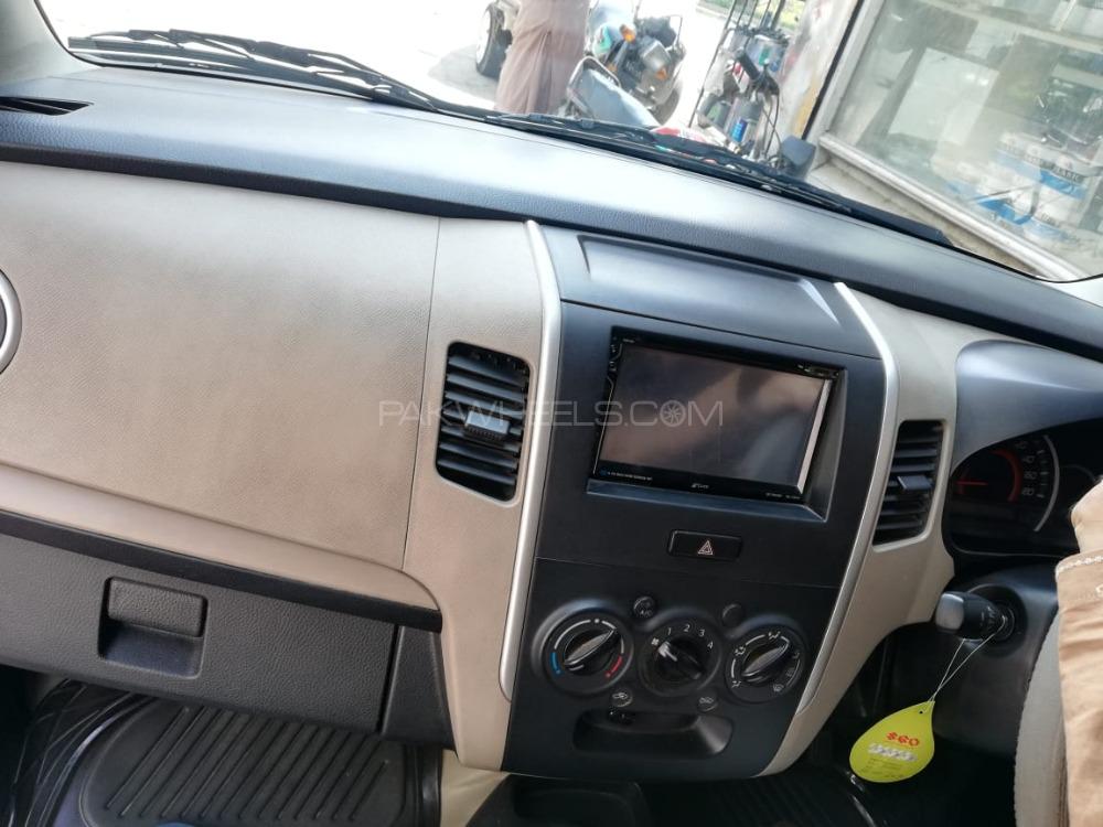 Suzuki Wagon R 2017 for Sale in Faisalabad Suzuki Wagon R 2017 for Sale in Faisalabad Image-3