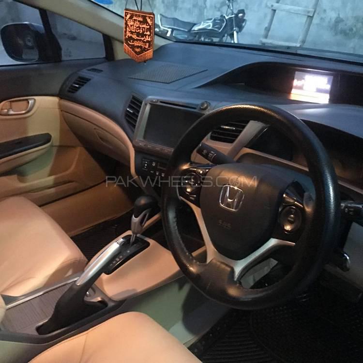 Honda Civic 2013 for Sale in Faisalabad Honda Civic 2013 for Sale in Faisalabad Image-9