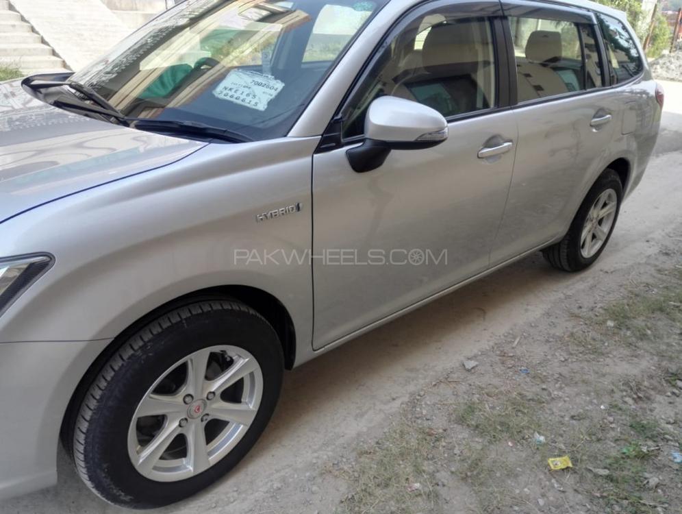 Toyota Corolla Fielder 2014 for Sale in Taxila Image-1