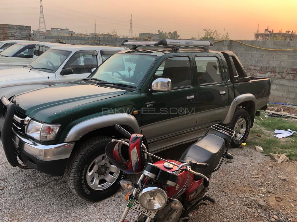 Toyota Hilux 2002 for Sale in Islamabad Toyota Hilux 2002 for Sale in Islamabad Image-2