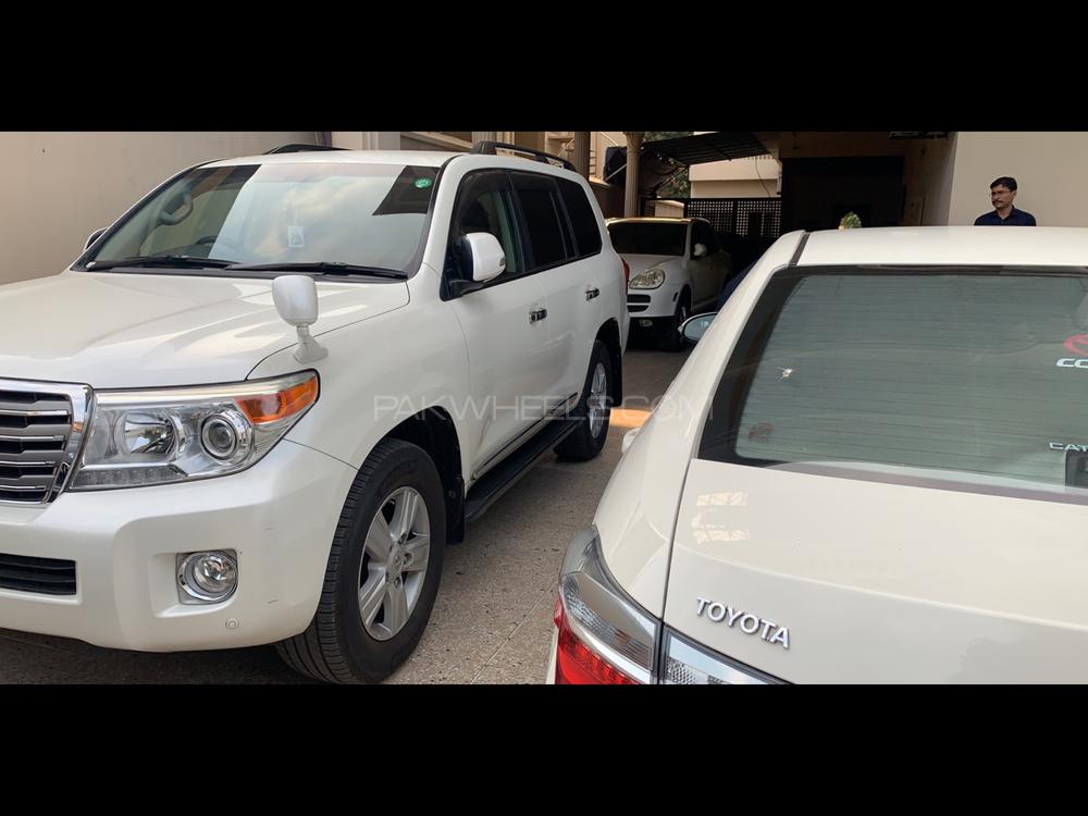 Toyota Land Cruiser 2013 for Sale in Lahore Toyota Land Cruiser 2013 for Sale in Lahore Image-5