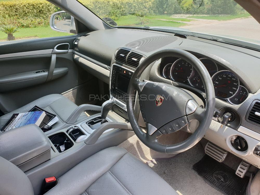 Porsche Cayenne 2003 for Sale in Lahore Porsche Cayenne 2003 for Sale in Lahore Image-5